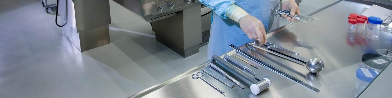 Deskundigheidsgebied Forensische Pathologie: afbeelding van pathologen aan het werk